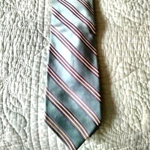 Brooks Brothers men's tie